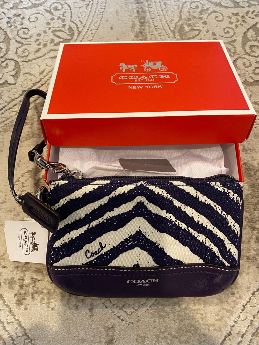 NWT Coach Dark Purple & White Zebra-Stripe Wristlet Clutch